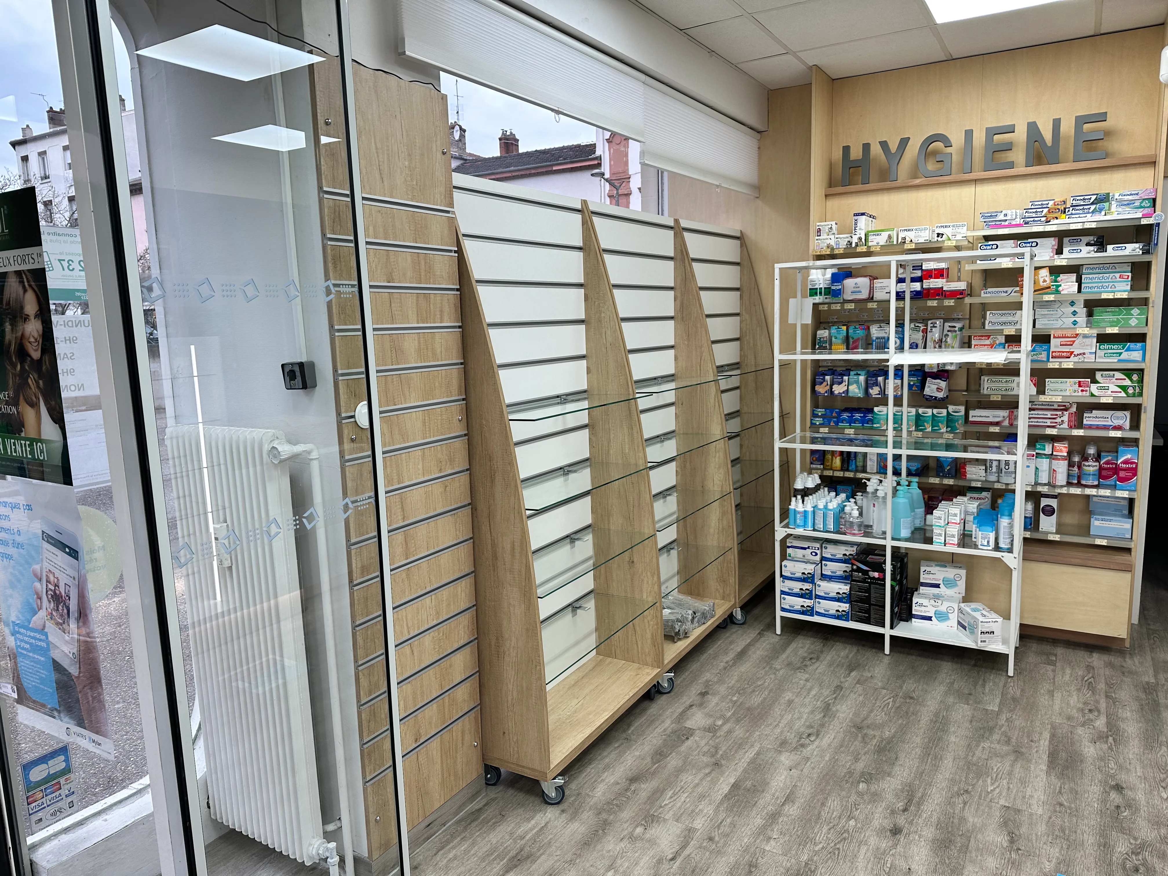 Gondoles pharmacie - visuel 10