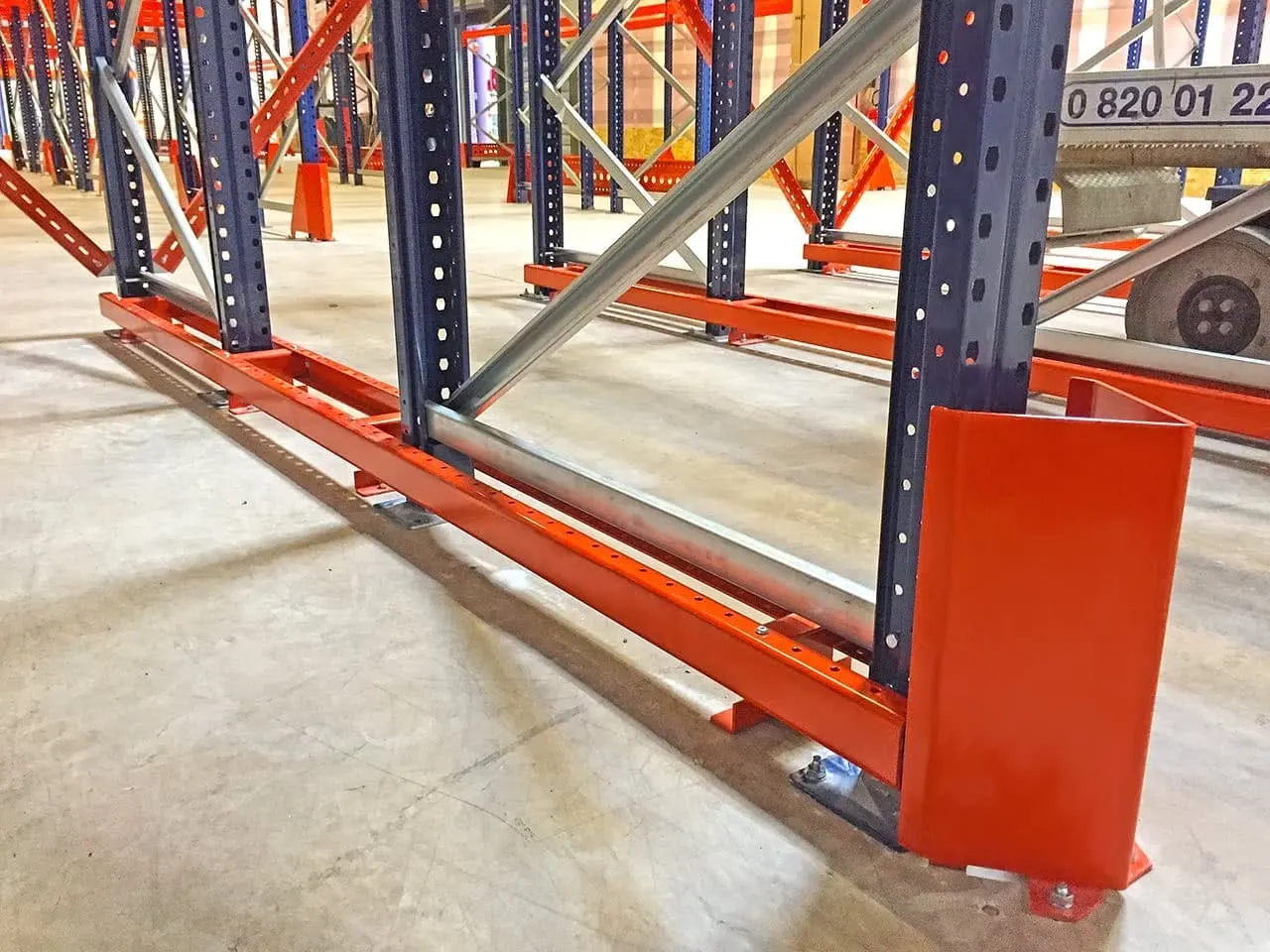 Rayonnage par accumulation – détail de l’installation
