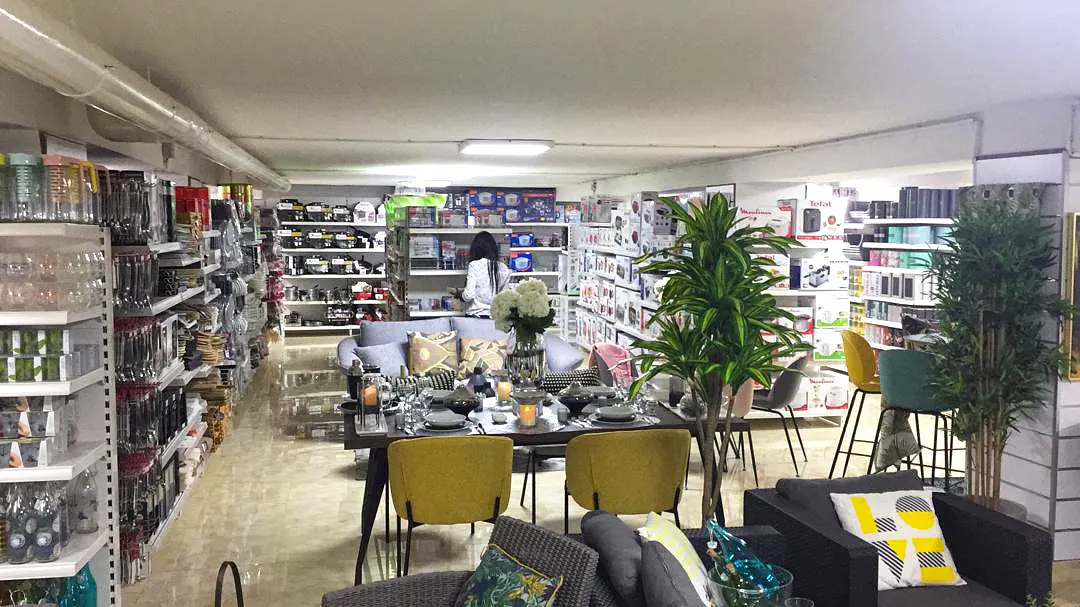 Magasin décoration et bazar – détail de l’installation