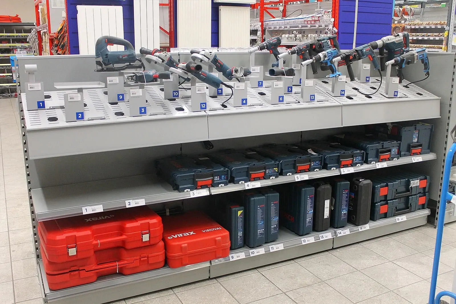 Agencement d’un magasin de bricolage – Créteil (Val-de-Marne)