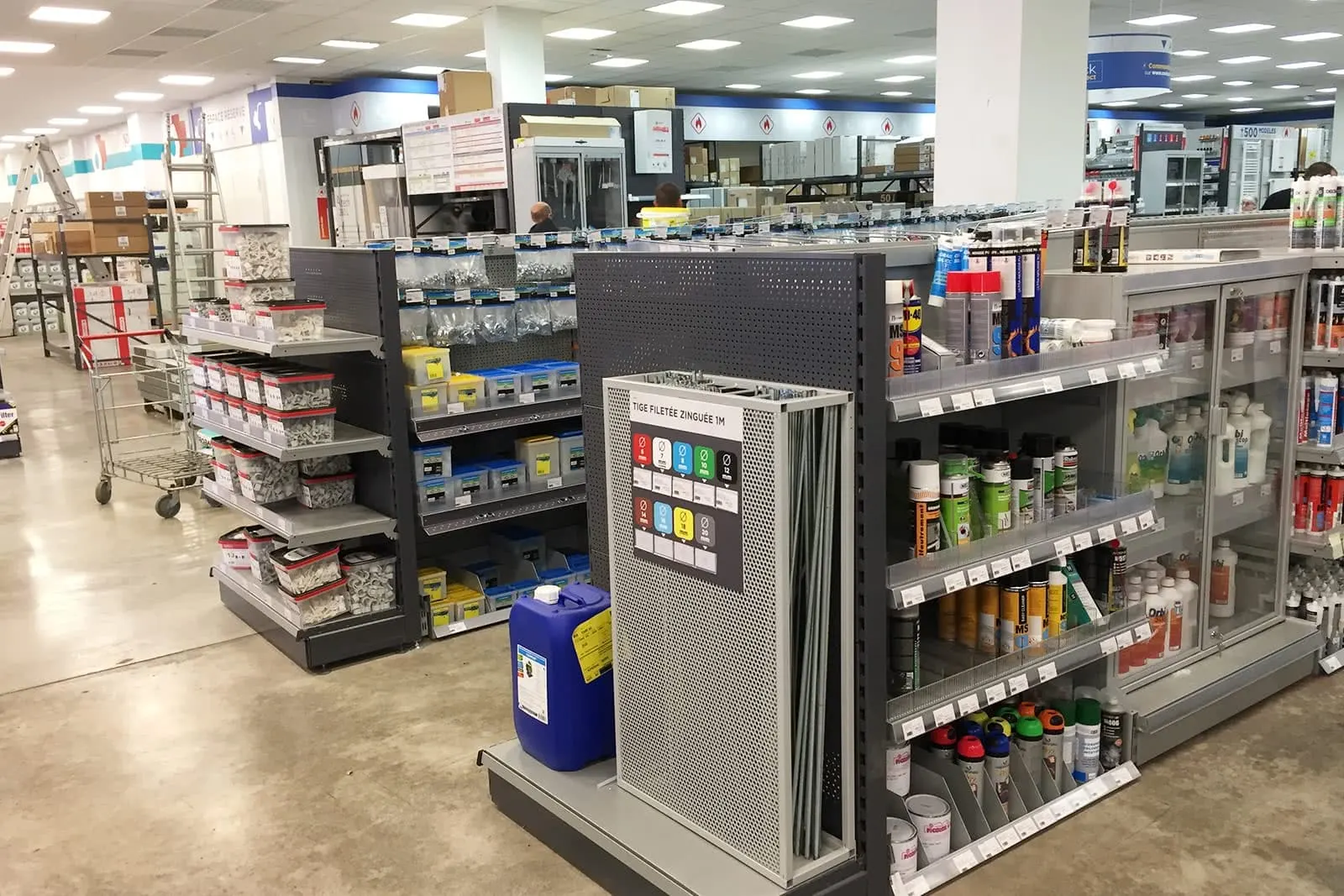 Agencement d’un magasin de bricolage – Lille (Nord)