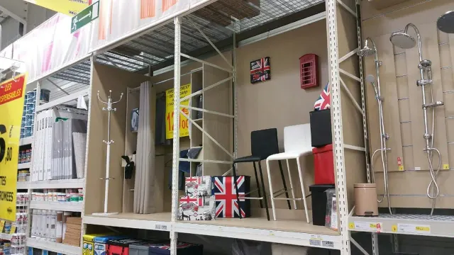 Racking for a DIY superstore – overall view of the project