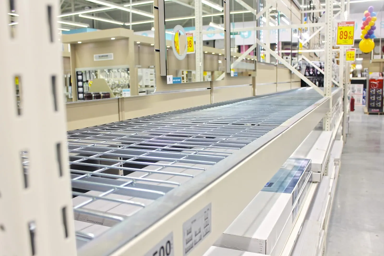 Aménagement d’un magasin de bricolage – détail de l’installation