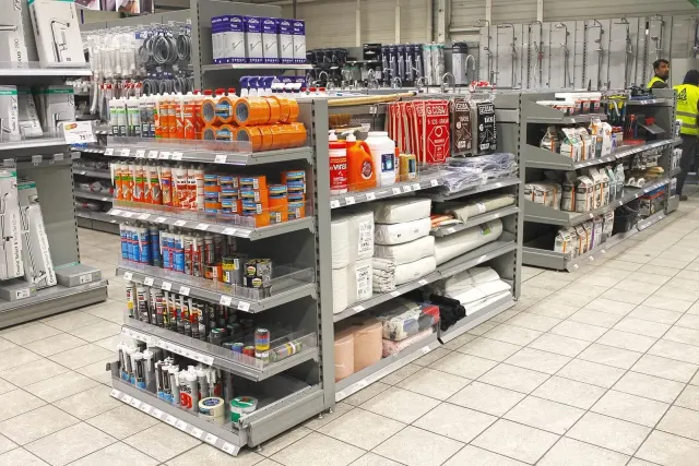 Hardware store fit-out – another view of the project