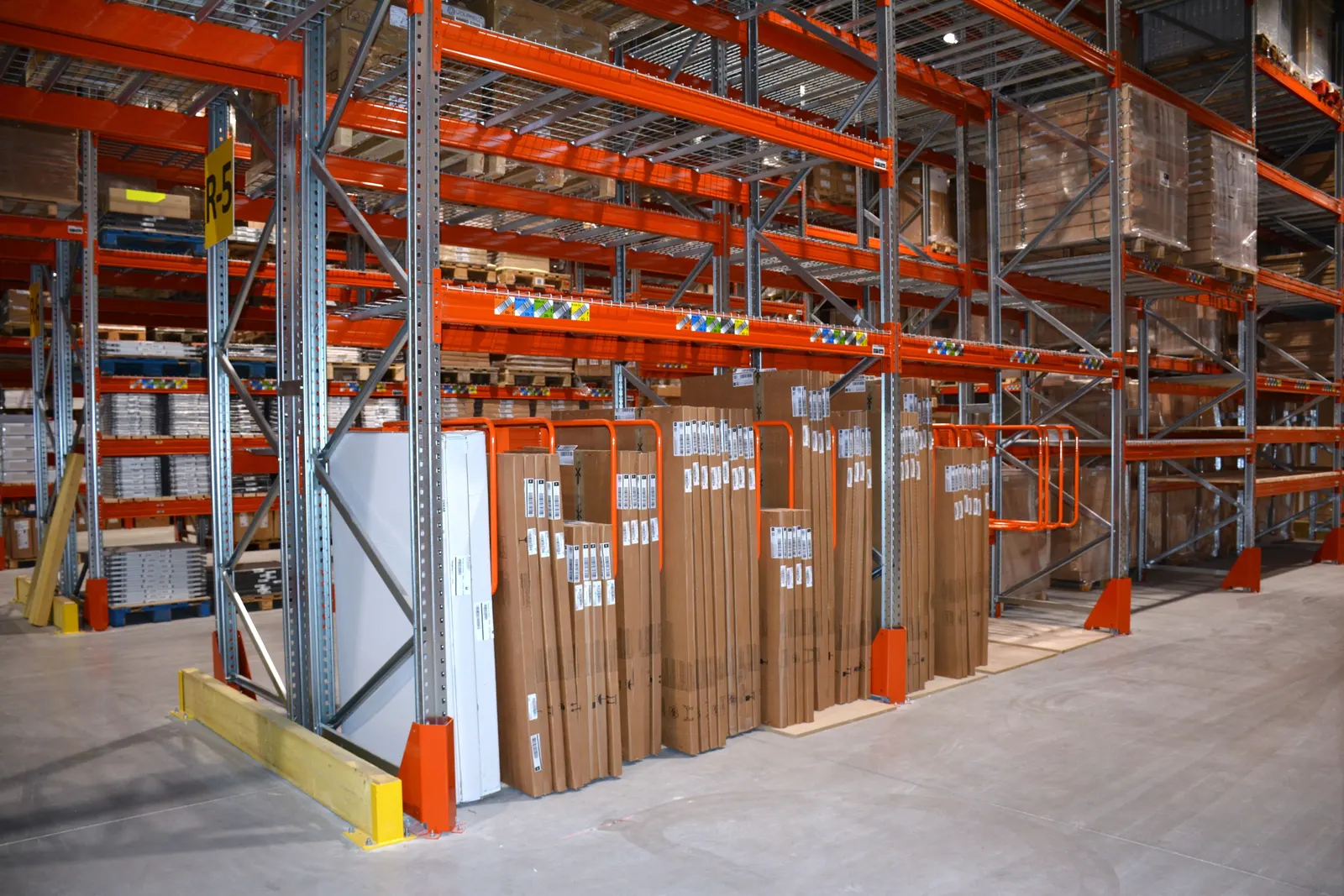 Aménagement d’un entrepôt logistique – détail de la structure