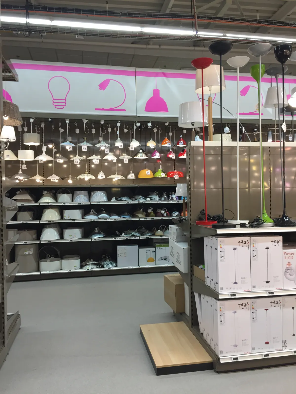 Rayonnage pour grande surface de bricolage – photo 14 du chantier