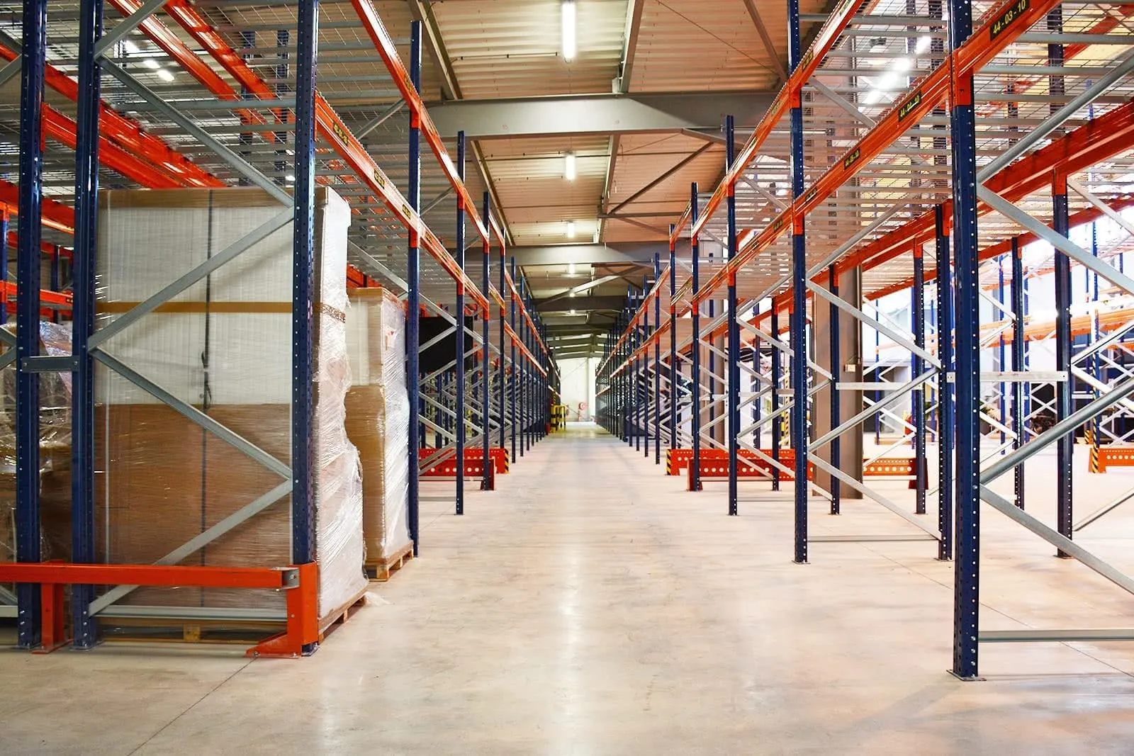 Stockage de palettes sur palettier – installation en situation