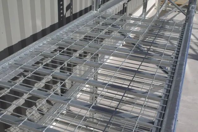 Outdoor heavy-duty rack storage – another view of the project