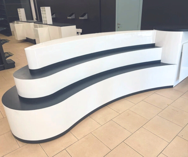 gondole presentoir bois etages courbe sur mesure kollirama