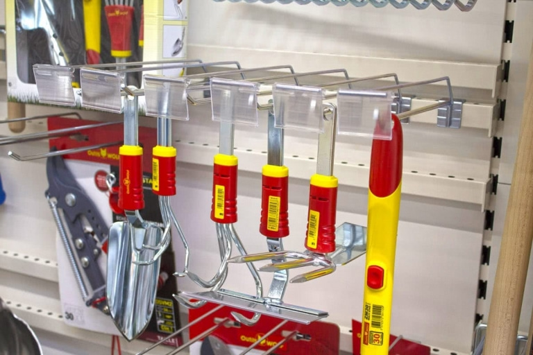 Accessoires de gondoles broches de fond 5