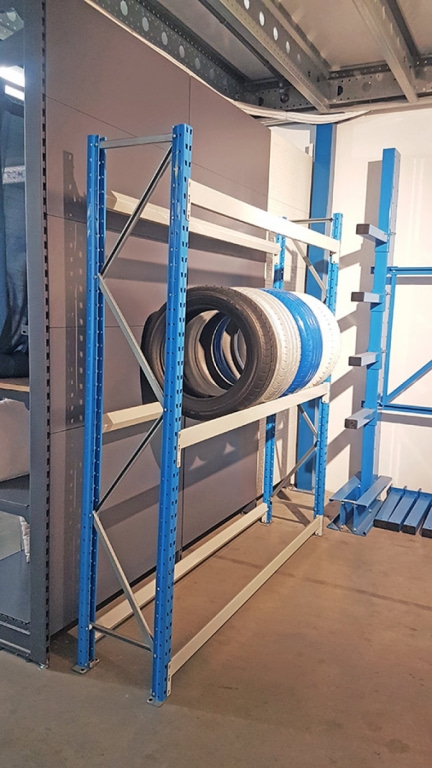 Rayonnage porte pneus 3
