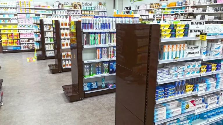 Tête de gondole avec / sans piètements 5