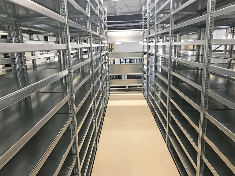 Rayonnage léger galvanisé 3