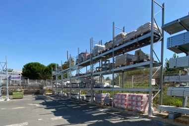 Carport pour Cour des Matériaux